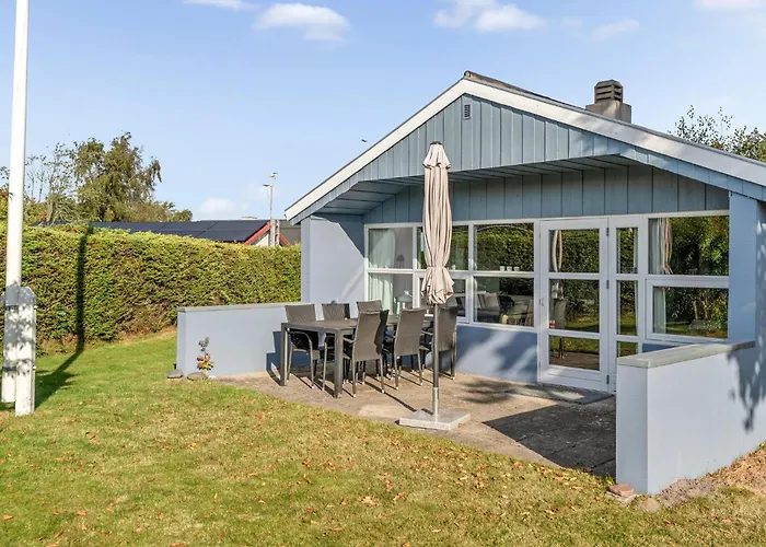 3 Bedroom In Prázdninový dům Nordborg